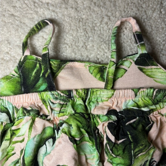 Posh Peanut Tiffany tiered ruffle Bubble Romper in size 3-6m - Picture 6 of 7